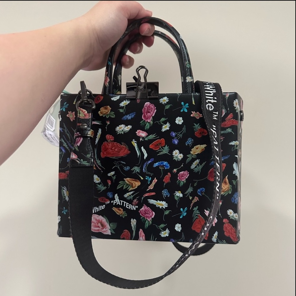 Off-White Handbag - Picture 8 of 9